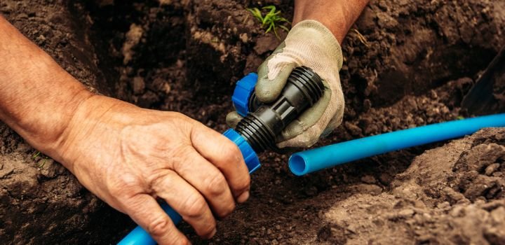 Drainage system connection for garden irrigation